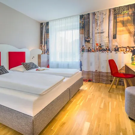 Jufa Hotel 4*