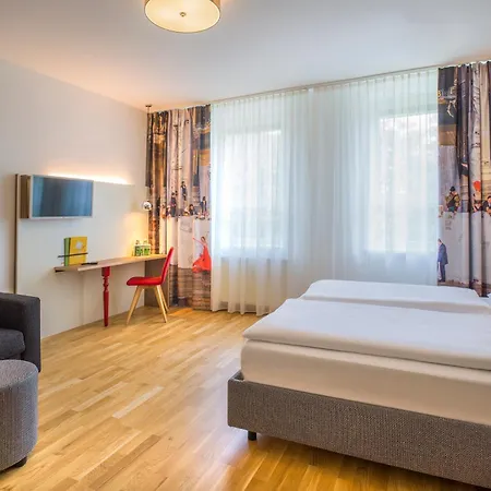 Jufa Hotel 4*