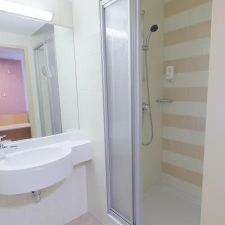 Jufa Otel 4*